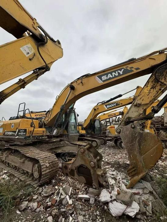 Buy Sany SY245H Used Excavator / 1