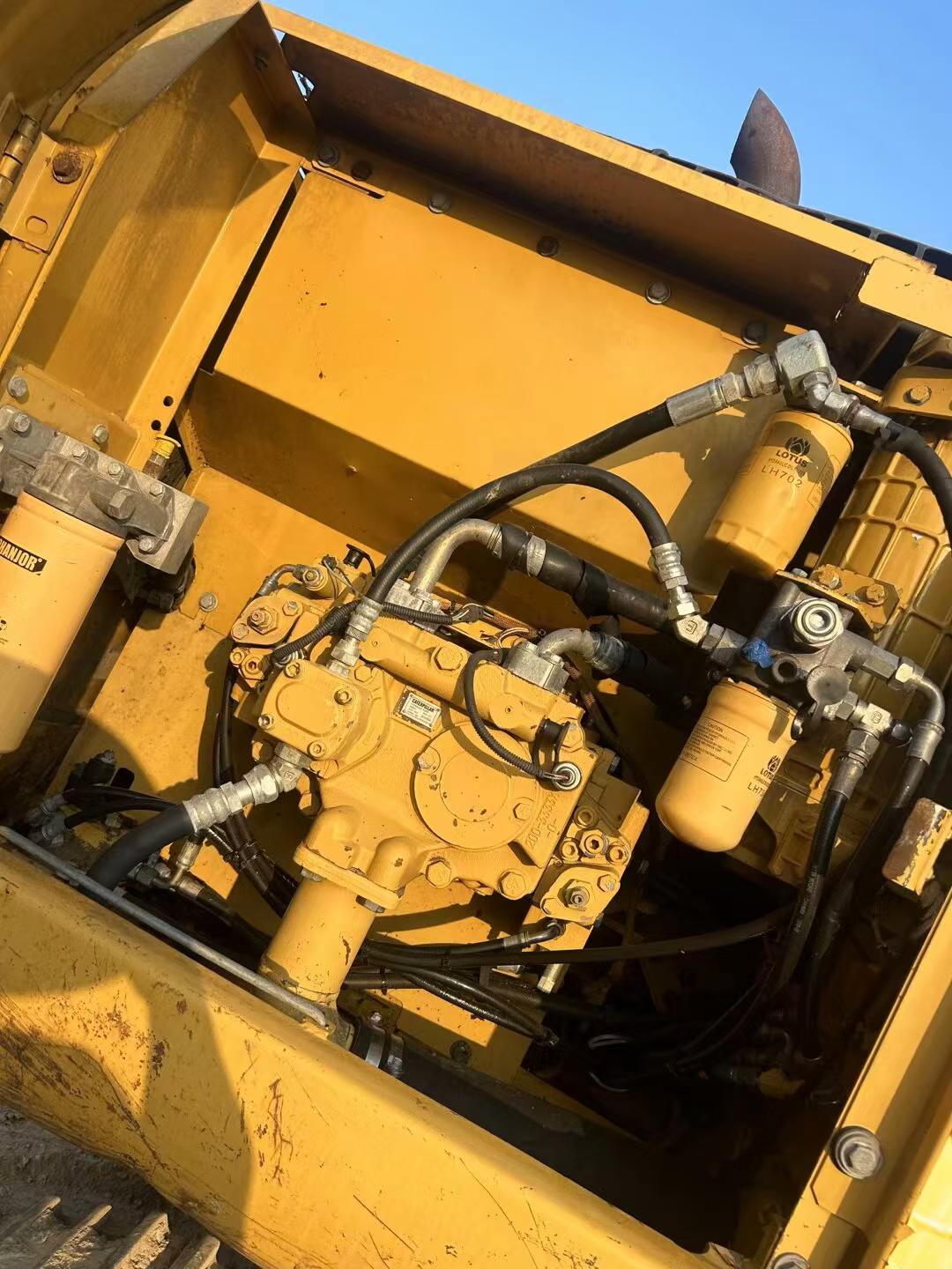Buy Caterpillar 320D Used Excavator / 7 Buy Caterpillar 320D Used Excavator / 7