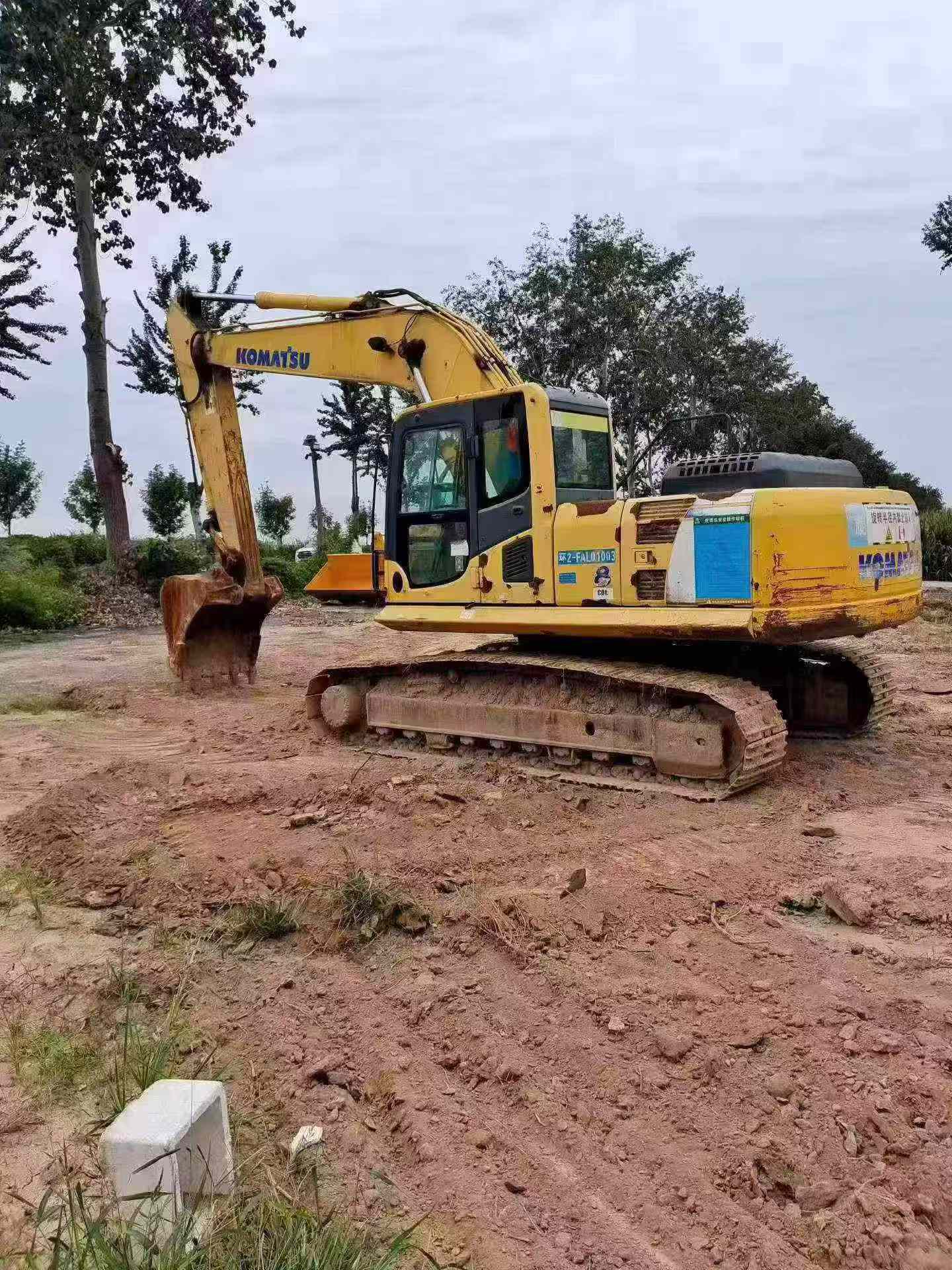 Buy Komatsu PC210LC-8 Used Excavator / 7