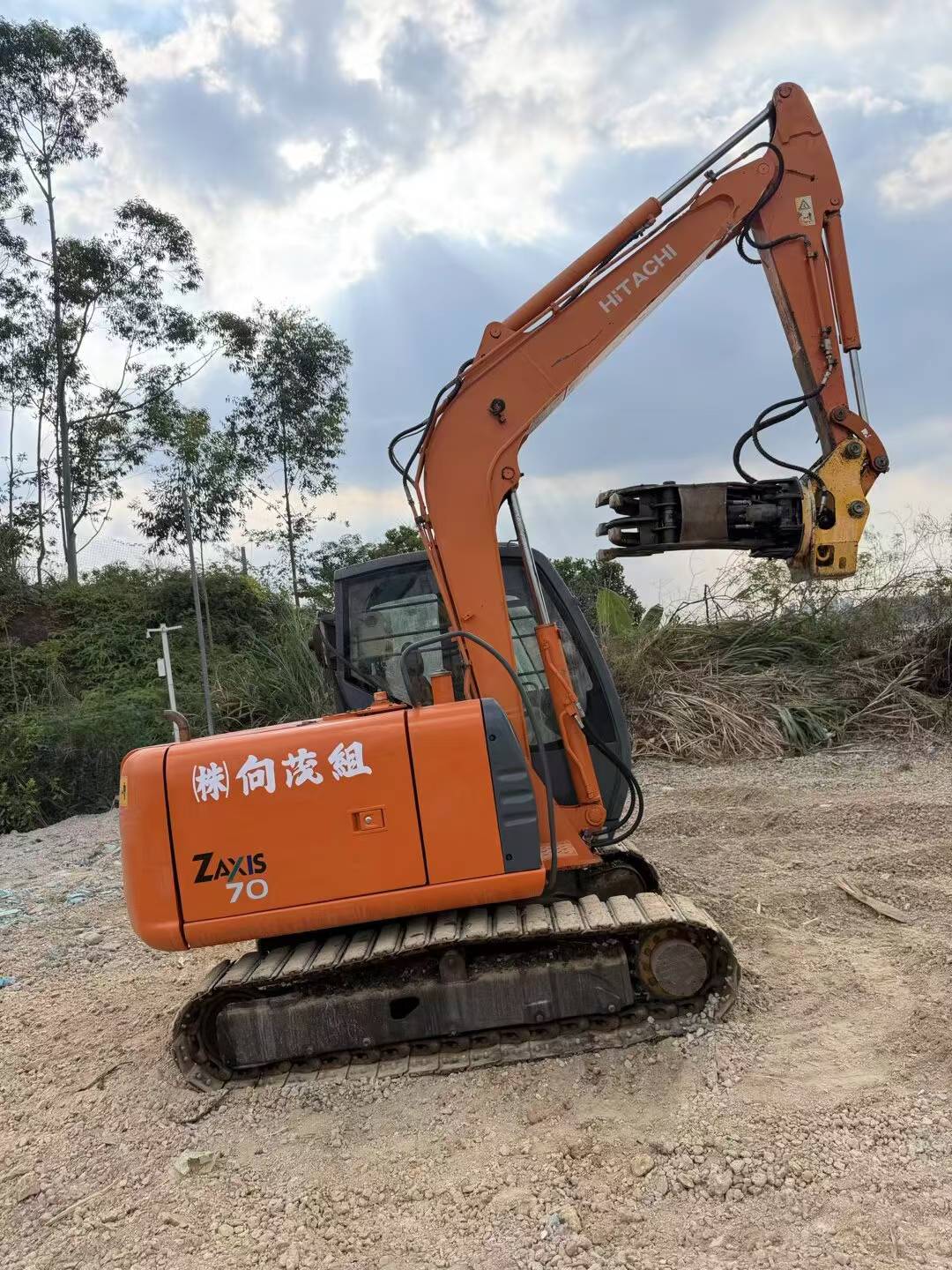 Buy Hitachi EX60-6 Used Excavator / 2 Buy Hitachi EX60-6 Used Excavator / 2