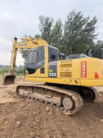Buy Komatsu PC220 Used Excavator / 2 Buy Komatsu PC220 Used Excavator / 2