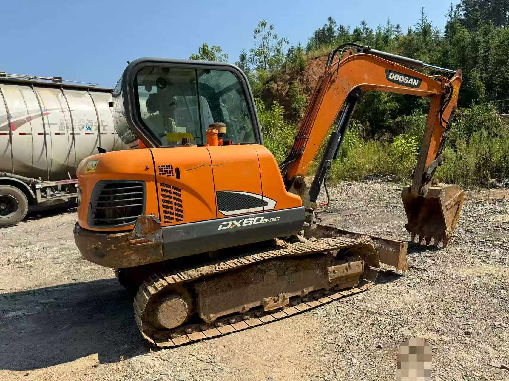 Comprar Doosan DH60 Usado Excavadora