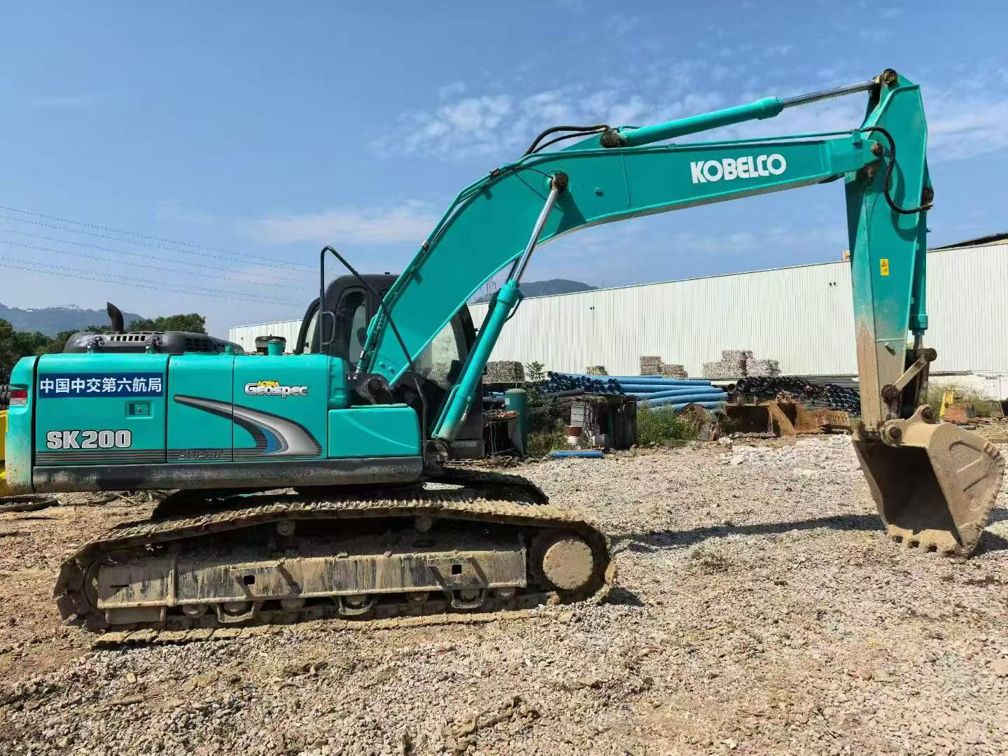 Buy Kobelco SK200 Used Excavator / 5 Buy Kobelco SK200 Used Excavator / 5