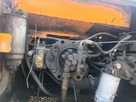 Buy Sany SY215C-8 Used Excavator / 7 Buy Sany SY215C-8 Used Excavator / 7