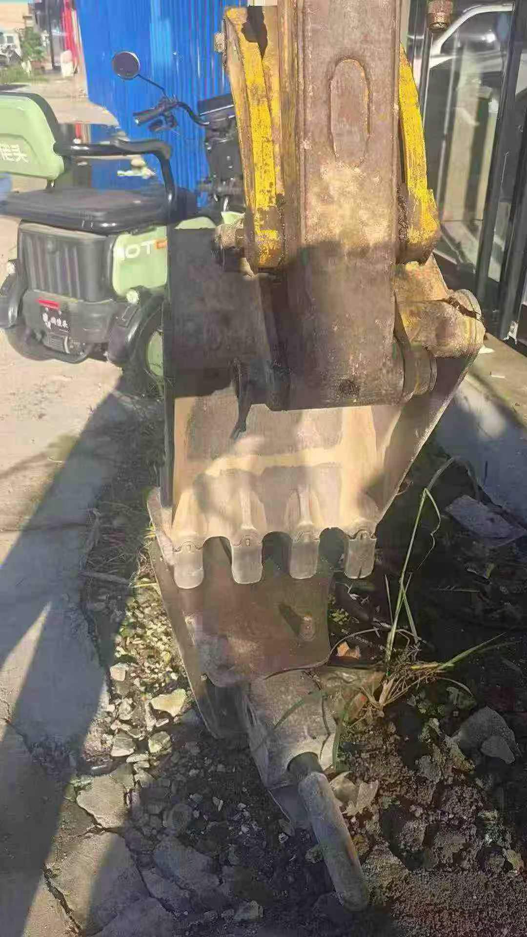 شراء حفارة Komatsu PC30-1 مستعملة / 2