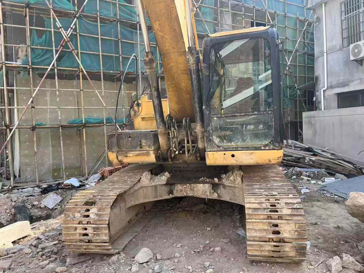 Buy Caterpillar 320D Used Excavator / 3 Buy Caterpillar 320D Used Excavator / 3