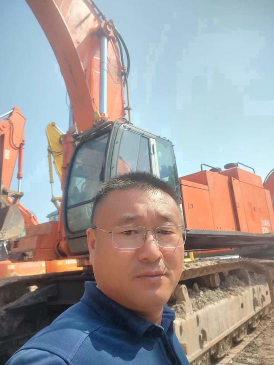 Buy Hitachi ZX850-3 Used Excavator / 1