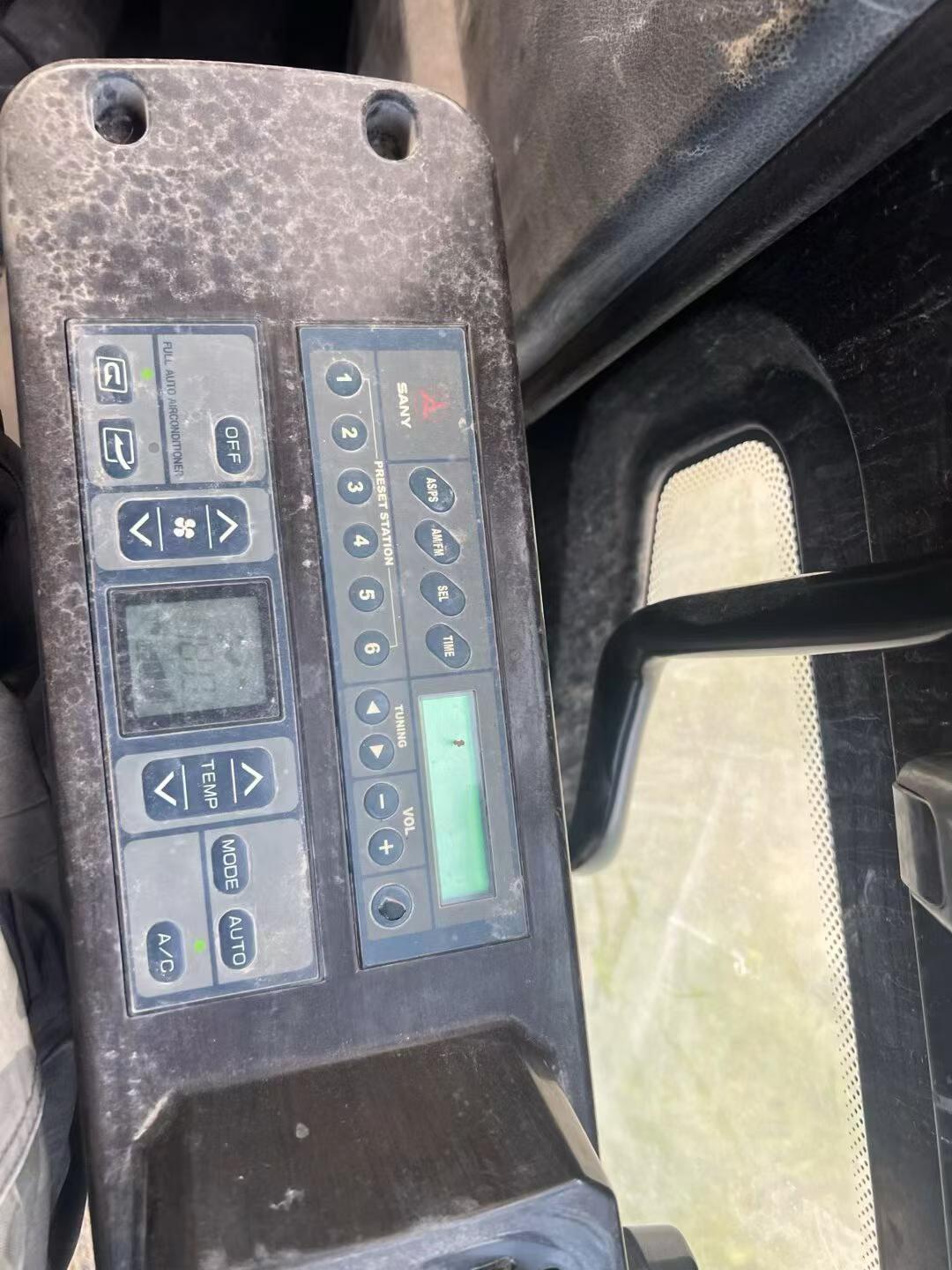 Buy Sany SY475H Used Excavator / 3 Buy Sany SY475H Used Excavator / 3