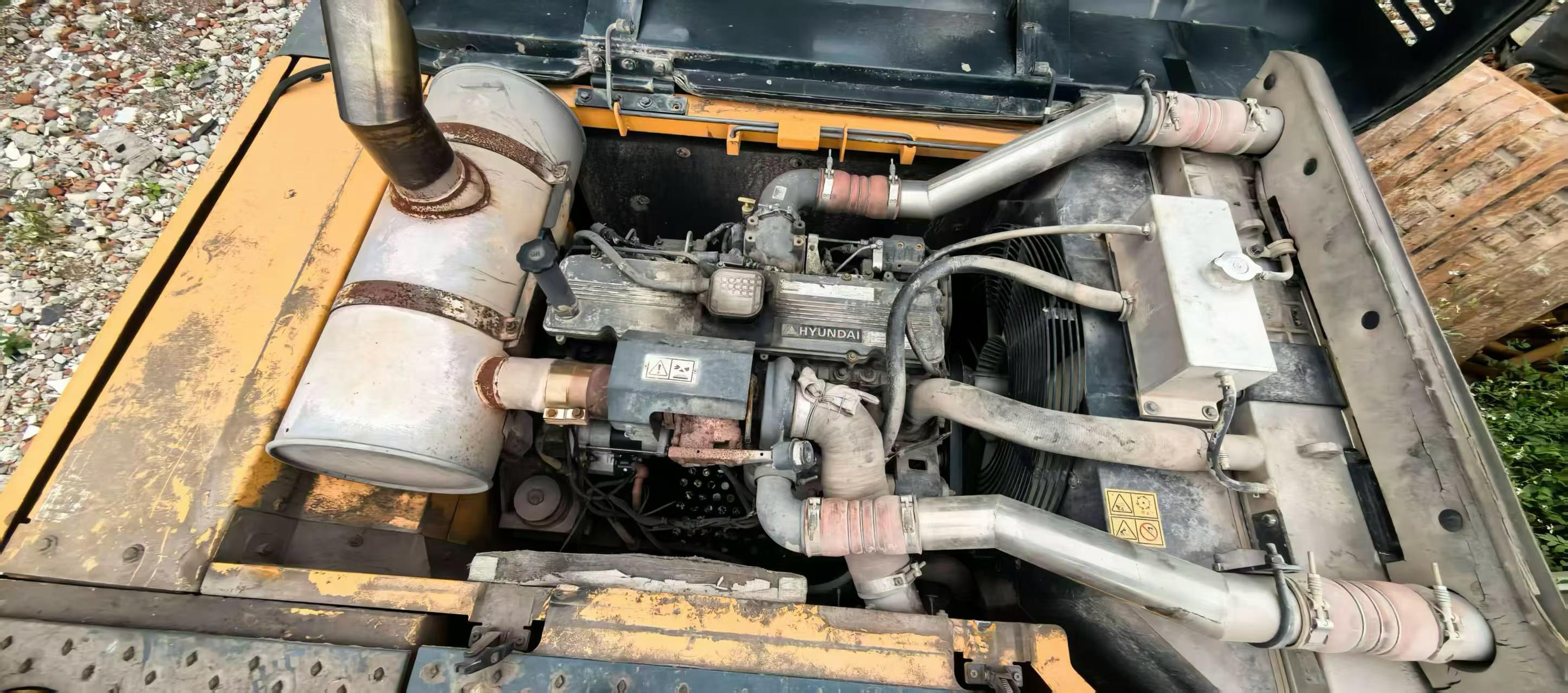 Compre Escavadeira Hyundai R350LVS Usada / 6