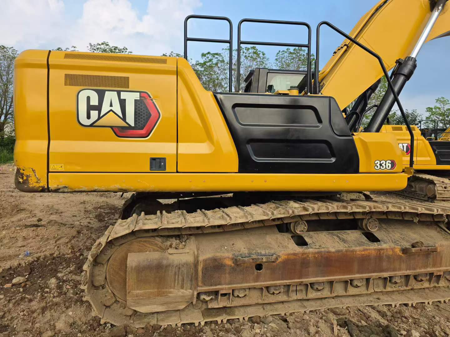 Buy Caterpillar 336E Used Excavator / 2