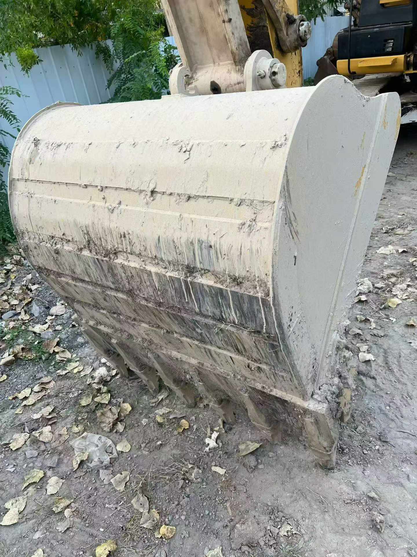 Buy Caterpillar 323 Used Excavator / 8 Buy Caterpillar 323 Used Excavator / 8