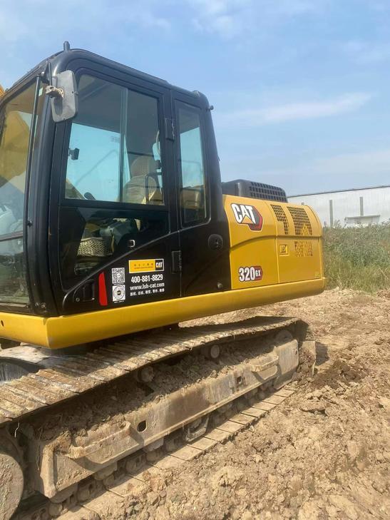 Buy Caterpillar 320A Used Excavator / 1