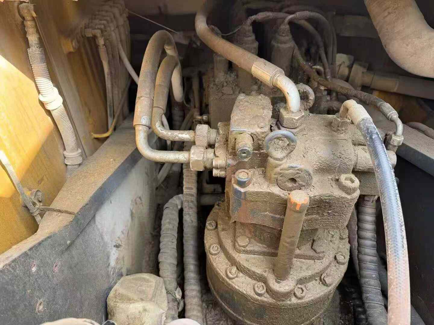 Buy XCMG XE270DK Used Excavator / 7 Buy XCMG XE270DK Used Excavator / 7