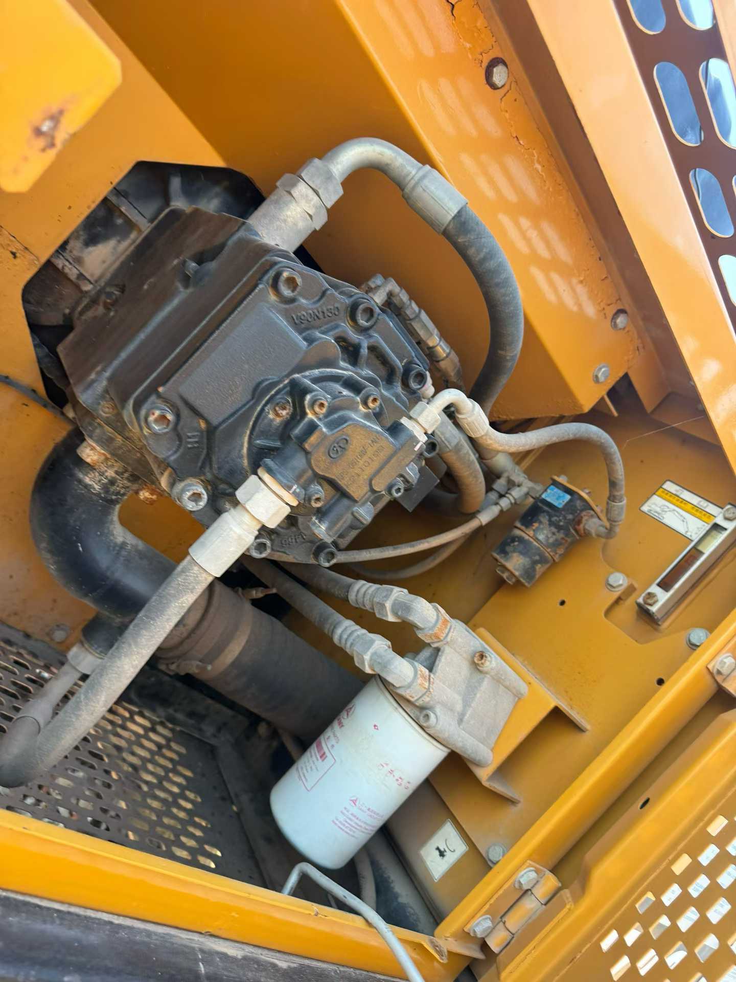 Buy Sany SY205C Used Excavator / 5