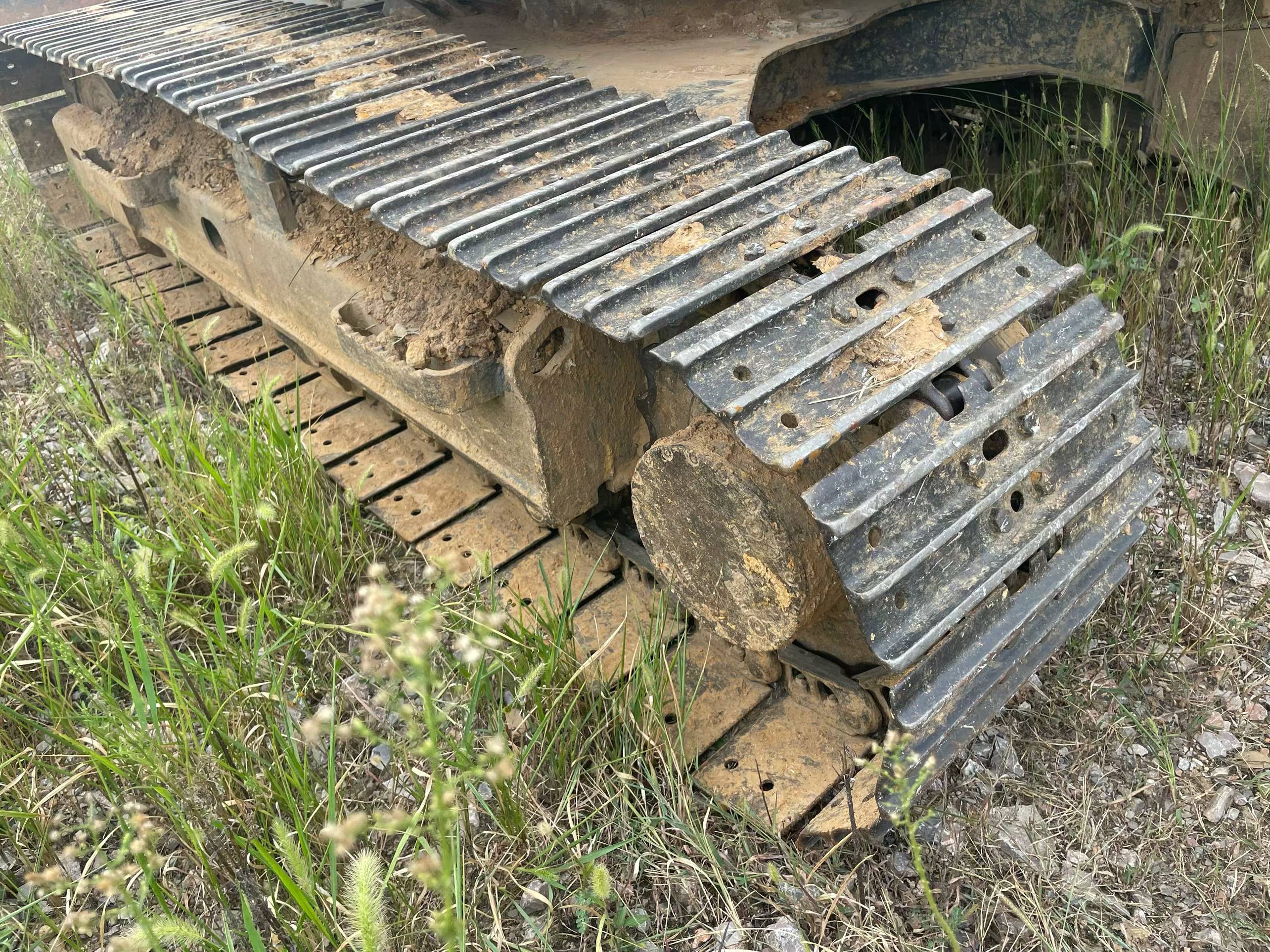 شراء حفارة XCMG XE75C مستعملة / 7