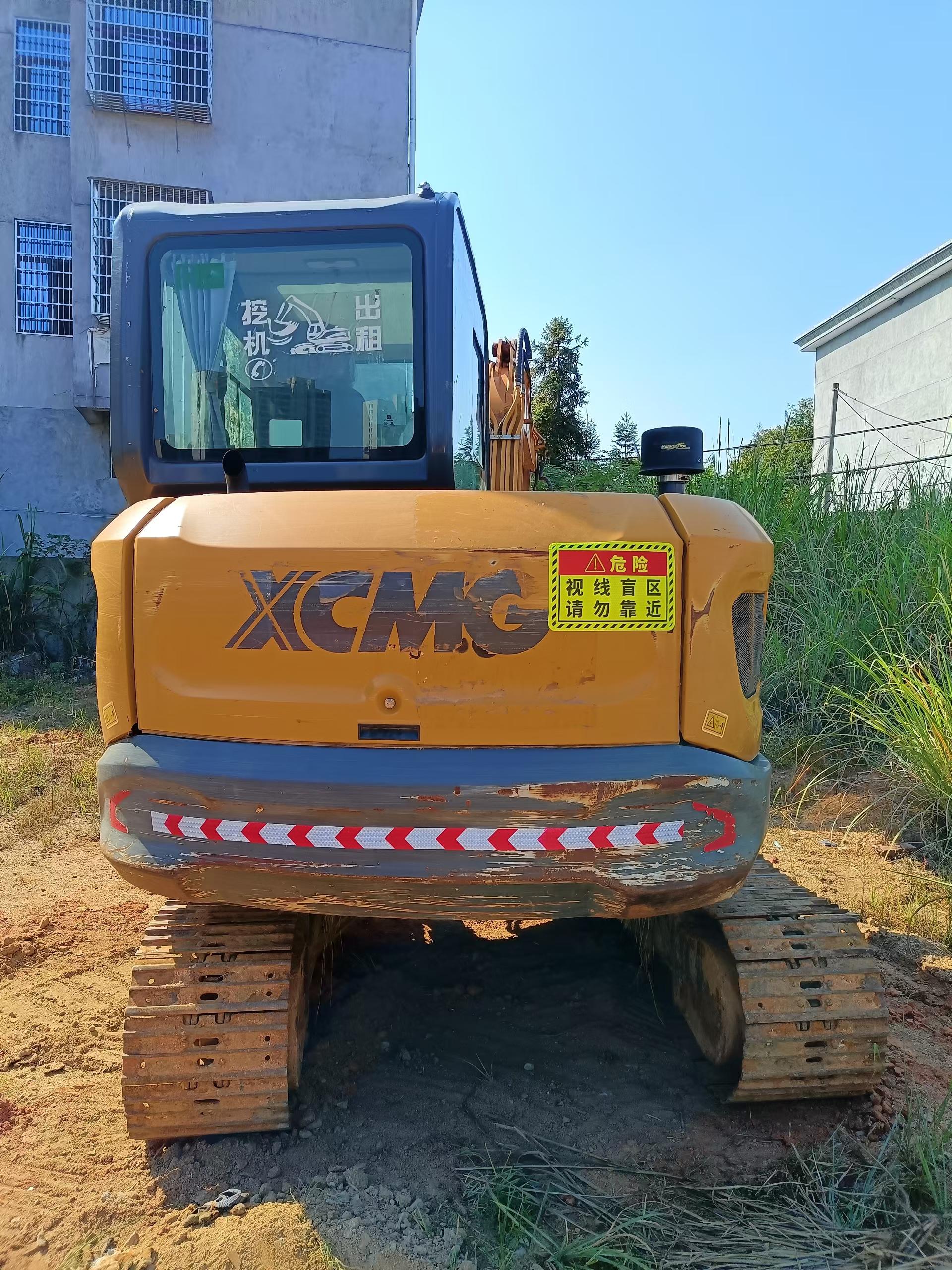Buy XCMG XE60 Used Excavator / 2
