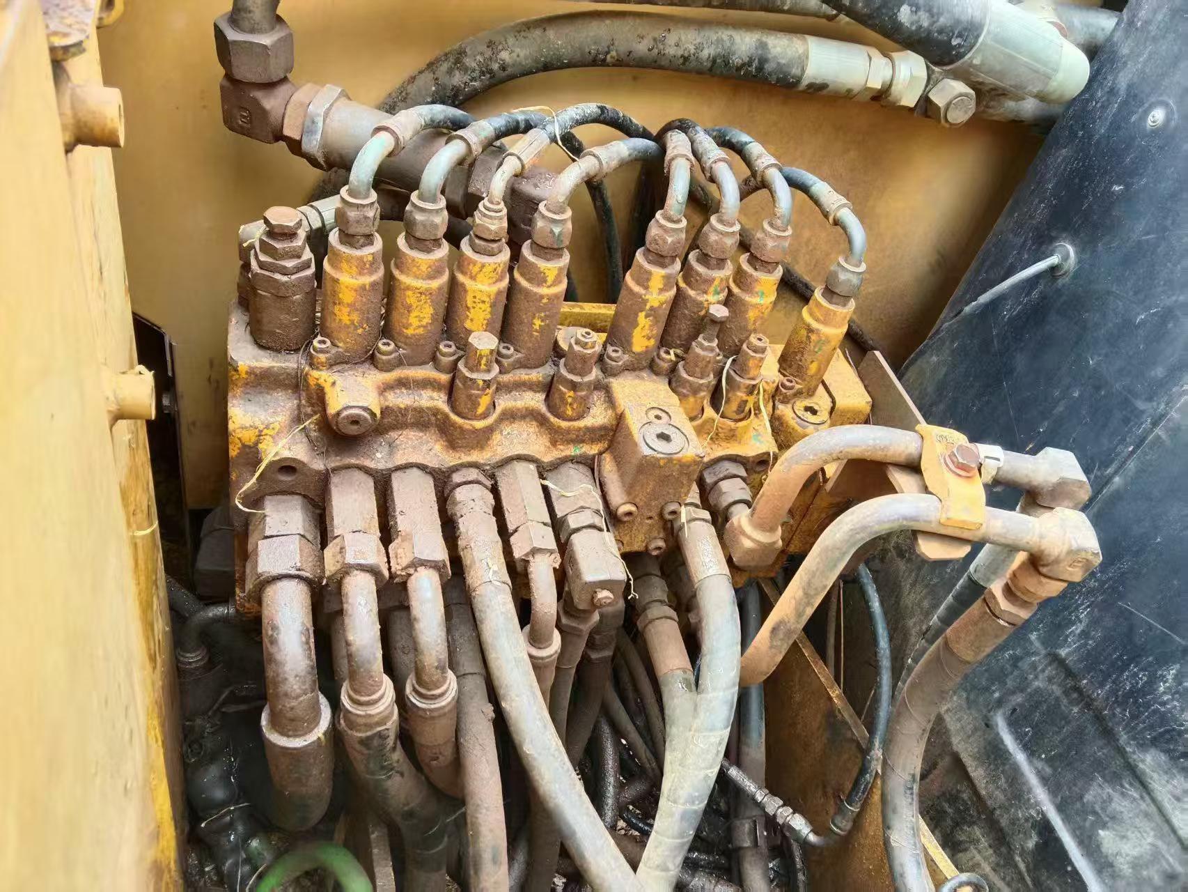 Buy Caterpillar 307B Used Excavator / 5