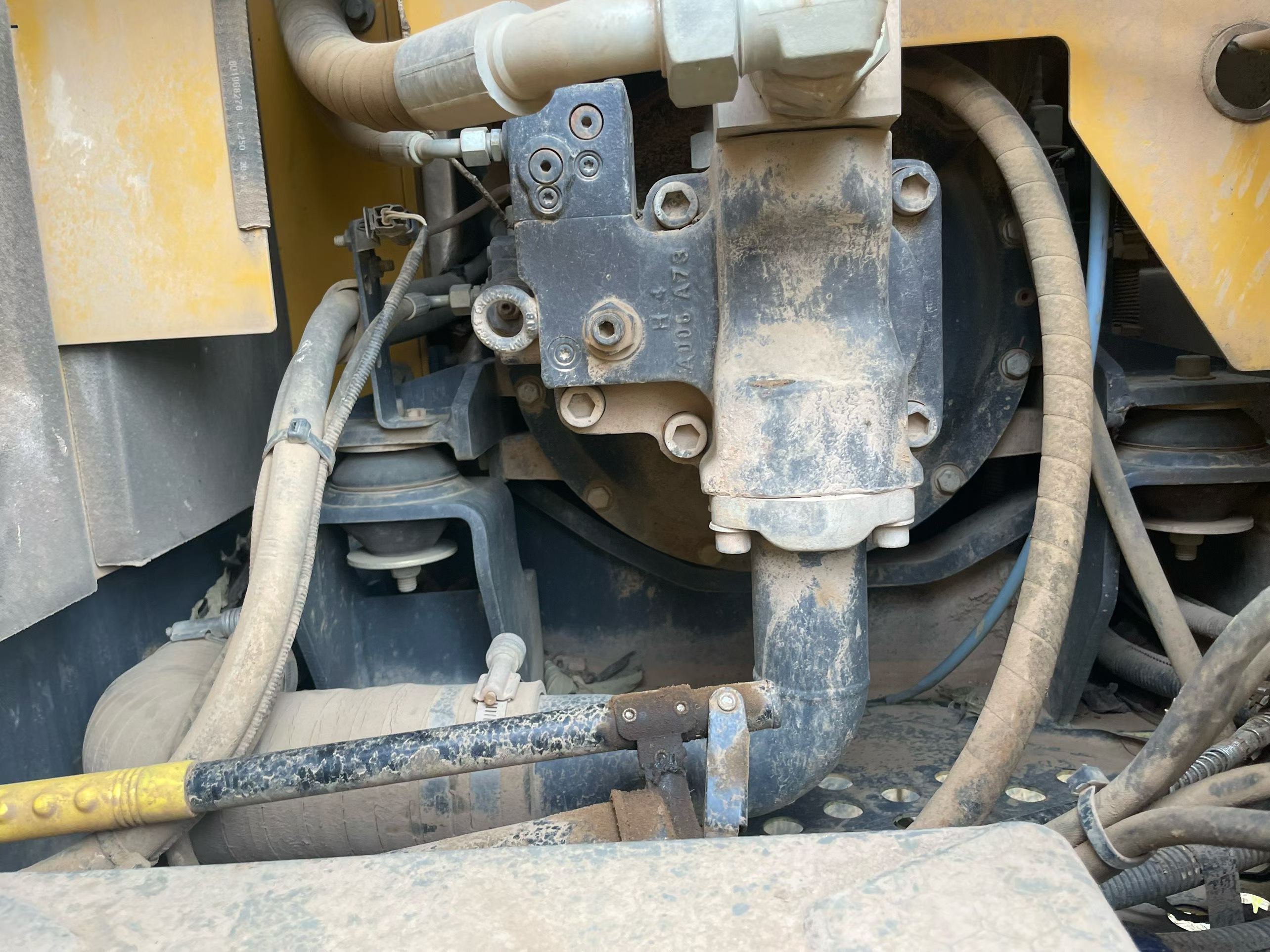 شراء حفارة XCMG XE75C مستعملة / 5