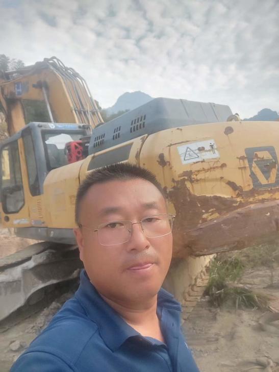 Buy XCMG XE370 Used Excavator / 1