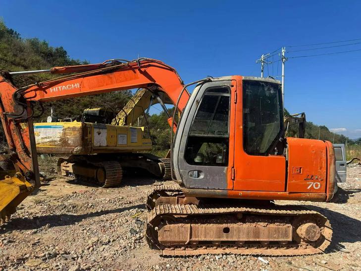 Buy Hitachi ZX70-6 Used Excavator / 1
