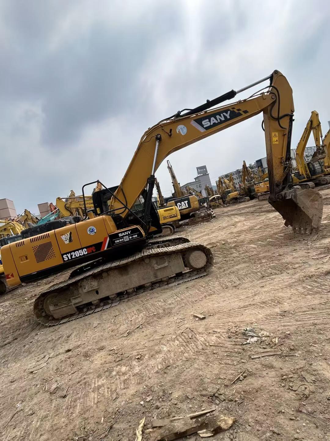 Buy Sany SY205C Used Excavator / 2