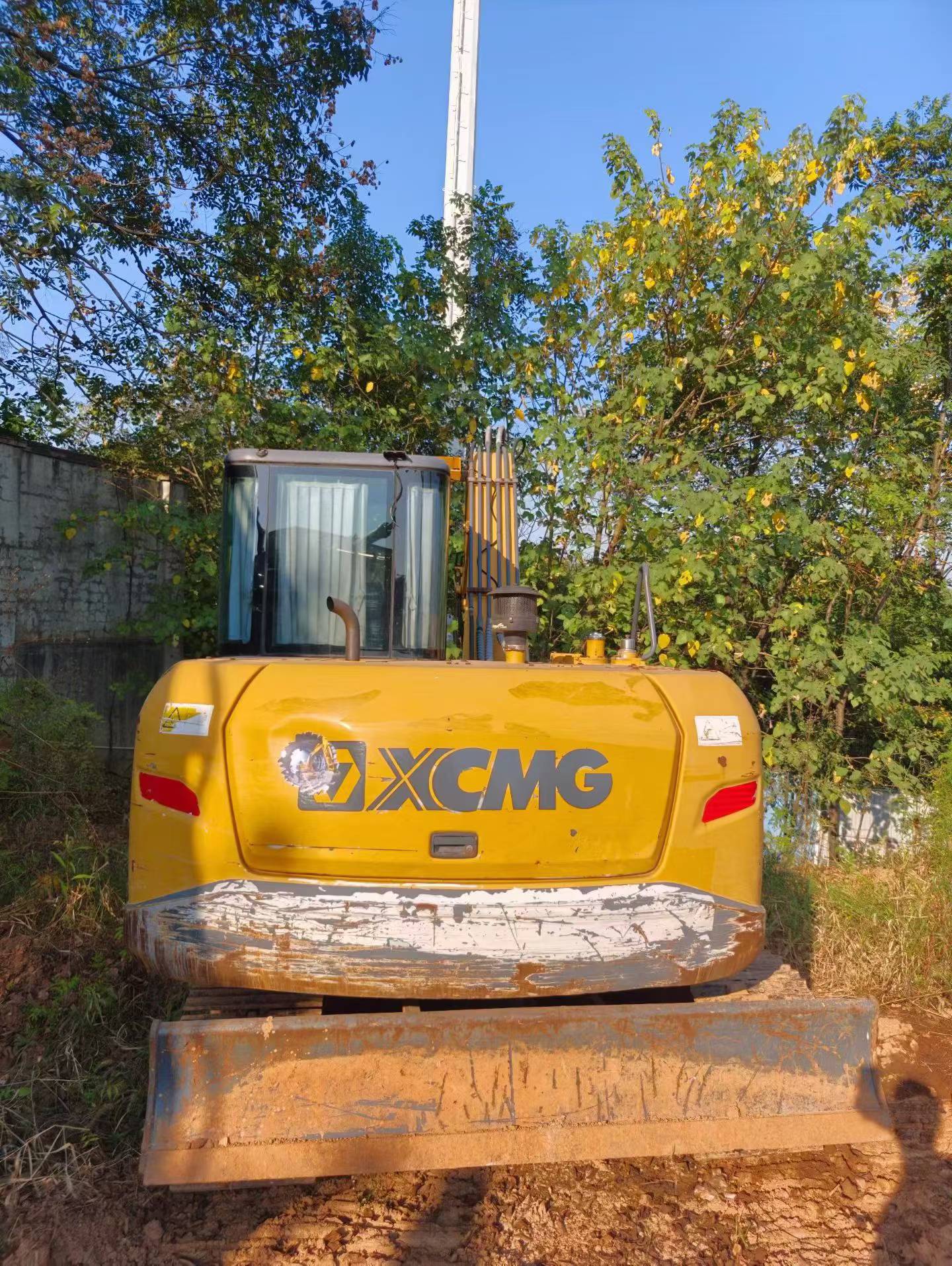 Buy XCMG XE75C Used Excavator / 2 Buy XCMG XE75C Used Excavator / 2