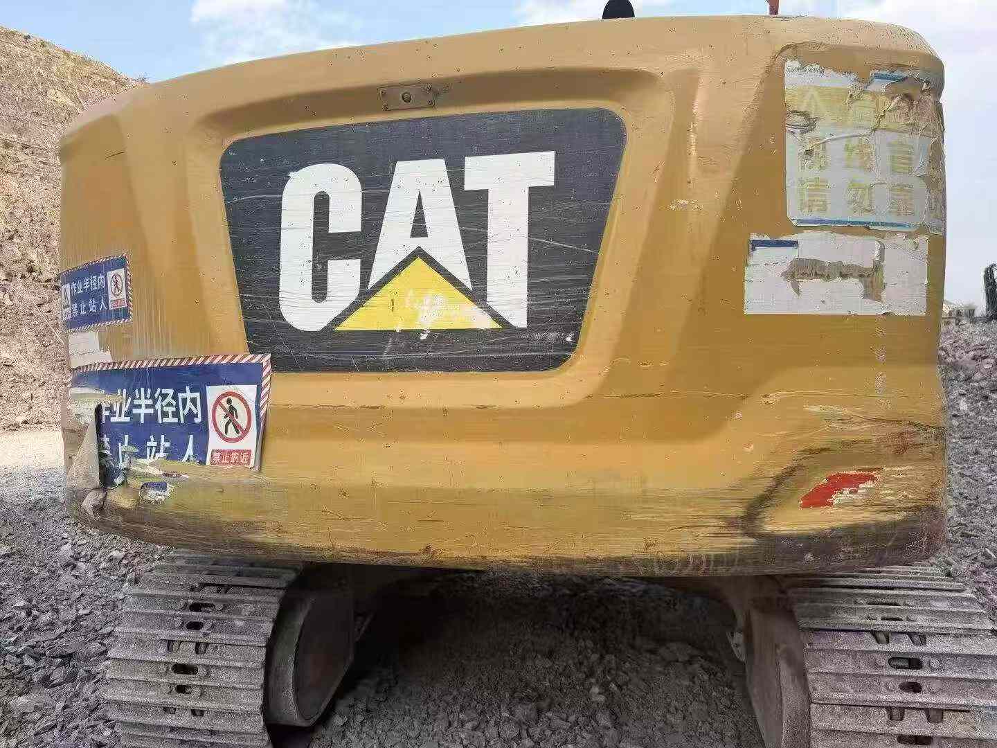 Buy Caterpillar 320A Used Excavator / 3 Buy Caterpillar 320A Used Excavator / 3