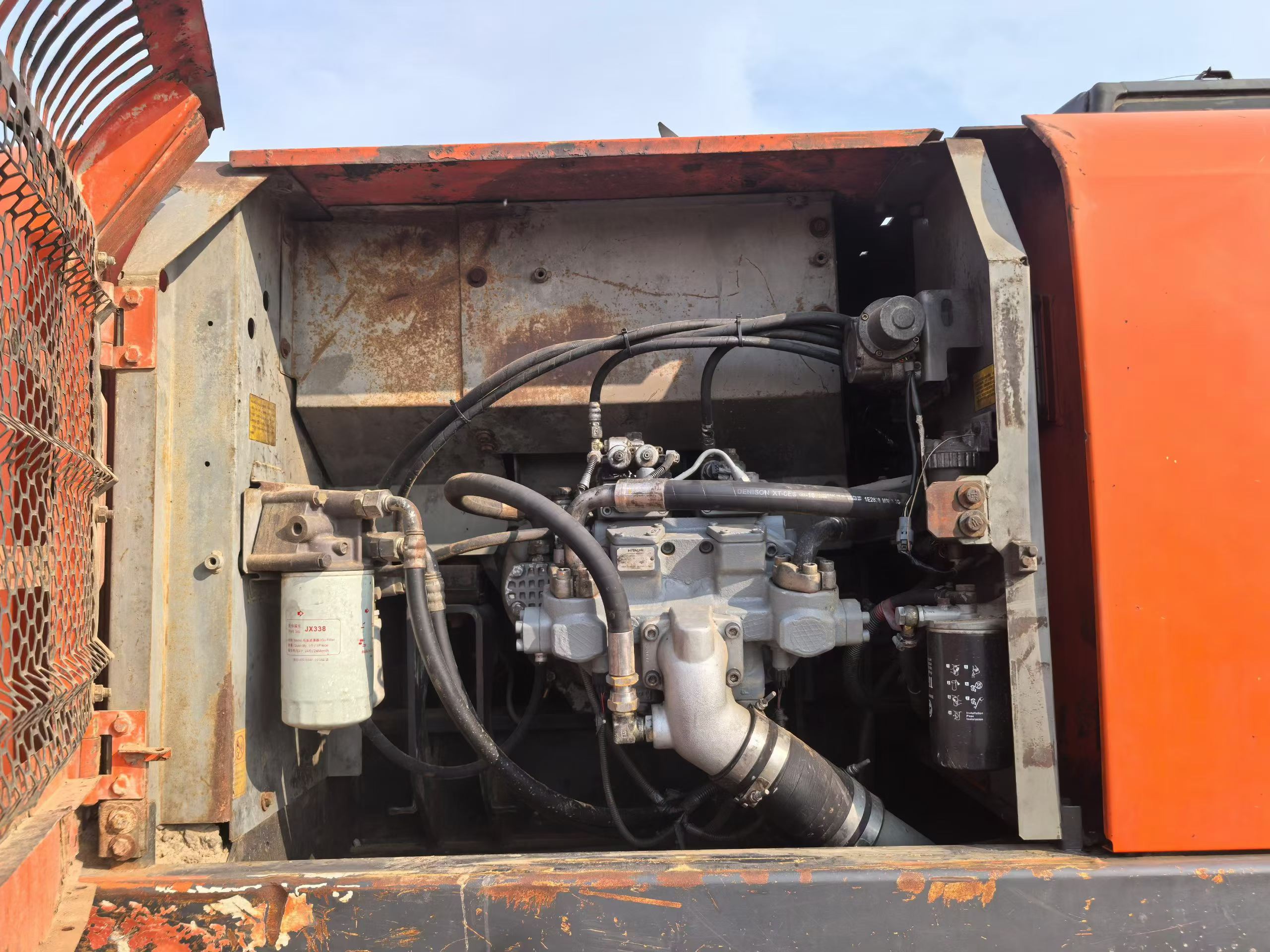 Buy Hitachi EX200 Used Excavator / 9 Buy Hitachi EX200 Used Excavator / 9