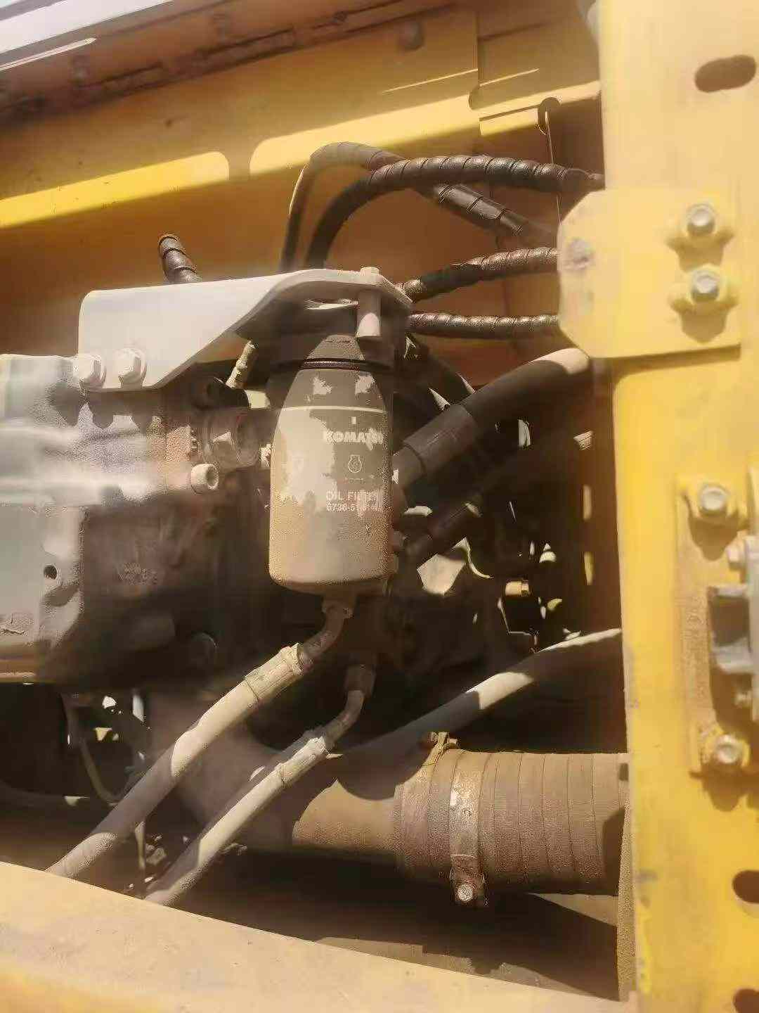Buy Komatsu PC220 Used Excavator / 2 Buy Komatsu PC220 Used Excavator / 2