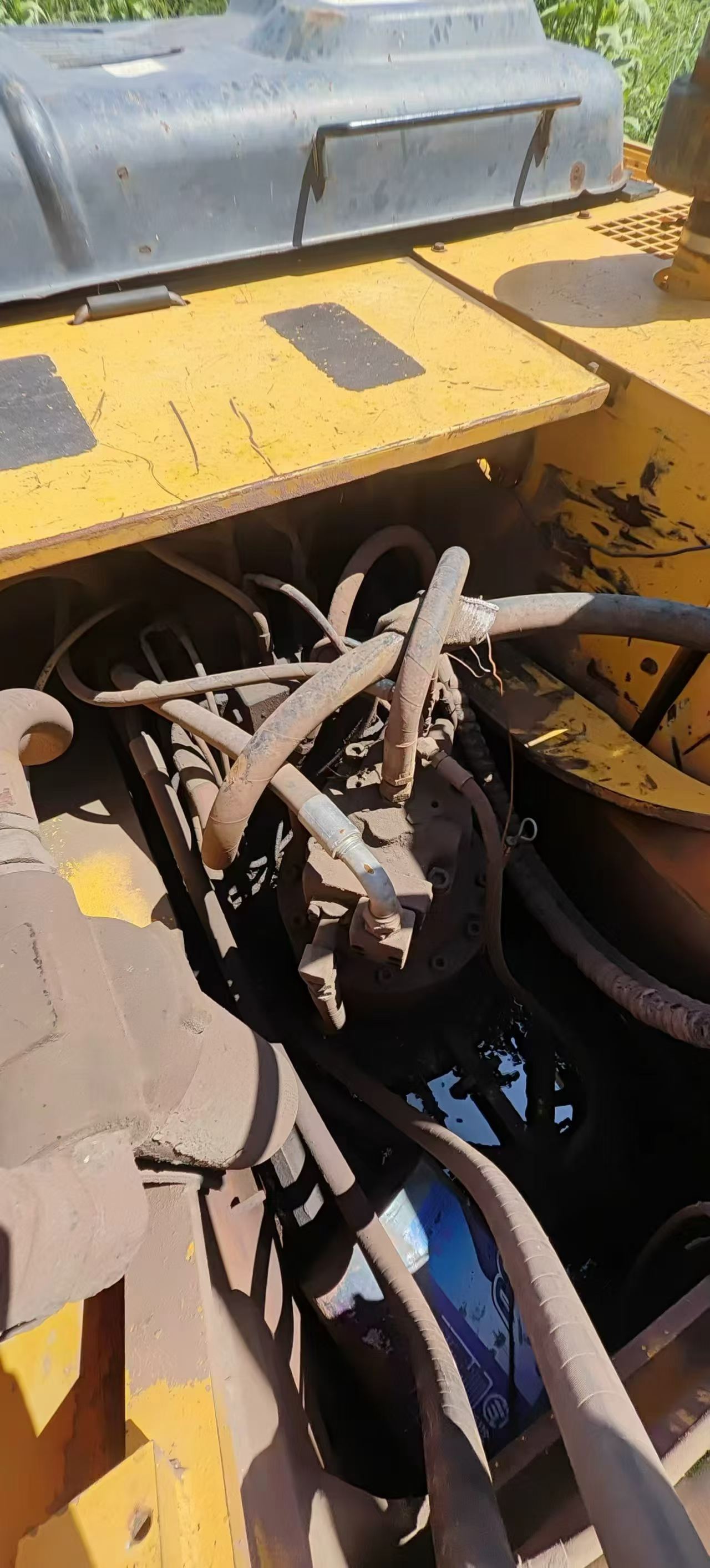 Buy Hyundai R305LC-7 Used Excavator / 3 Buy Hyundai R305LC-7 Used Excavator / 3