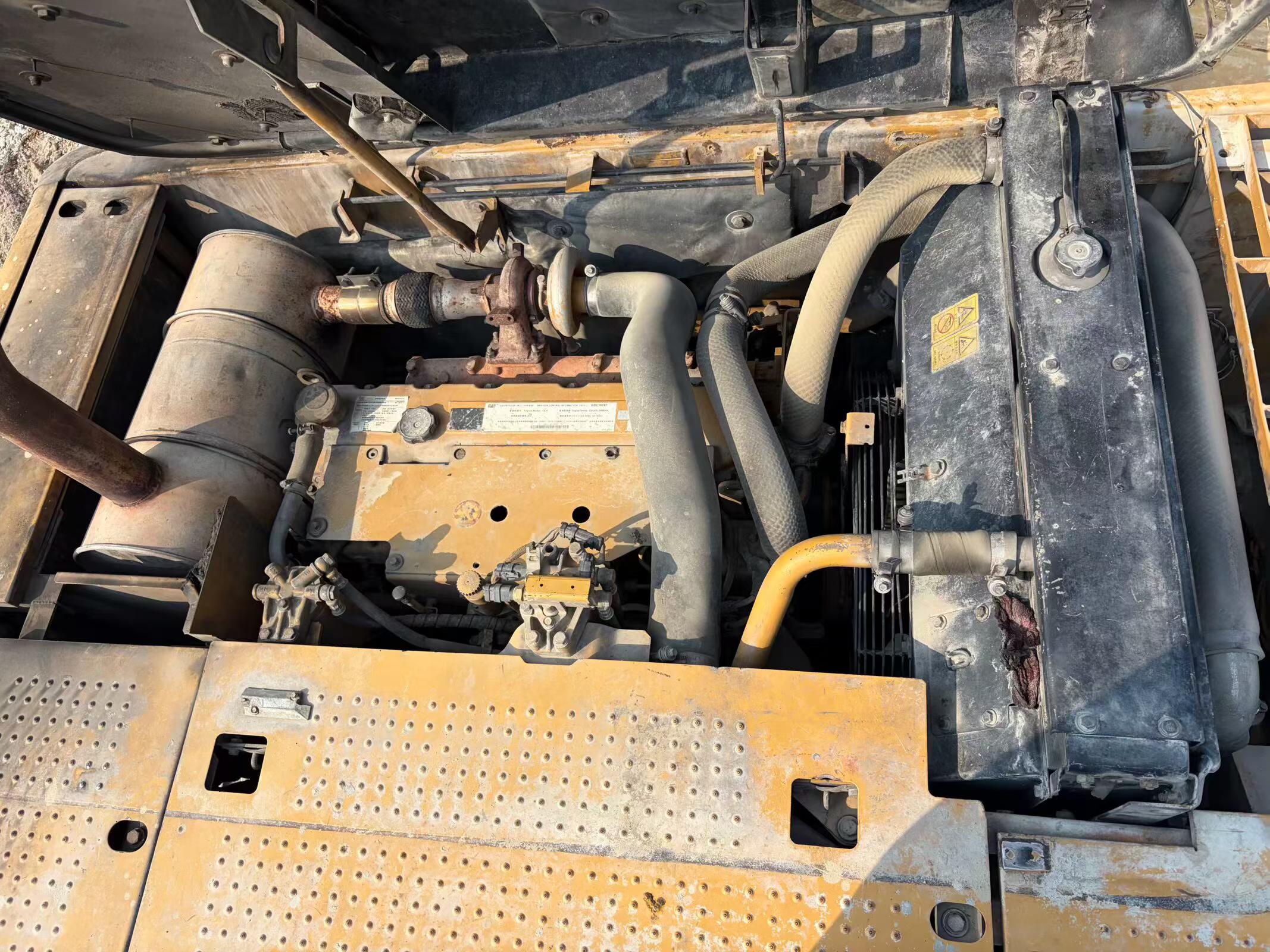 Buy Caterpillar 320D Used Excavator / 5 Buy Caterpillar 320D Used Excavator / 5