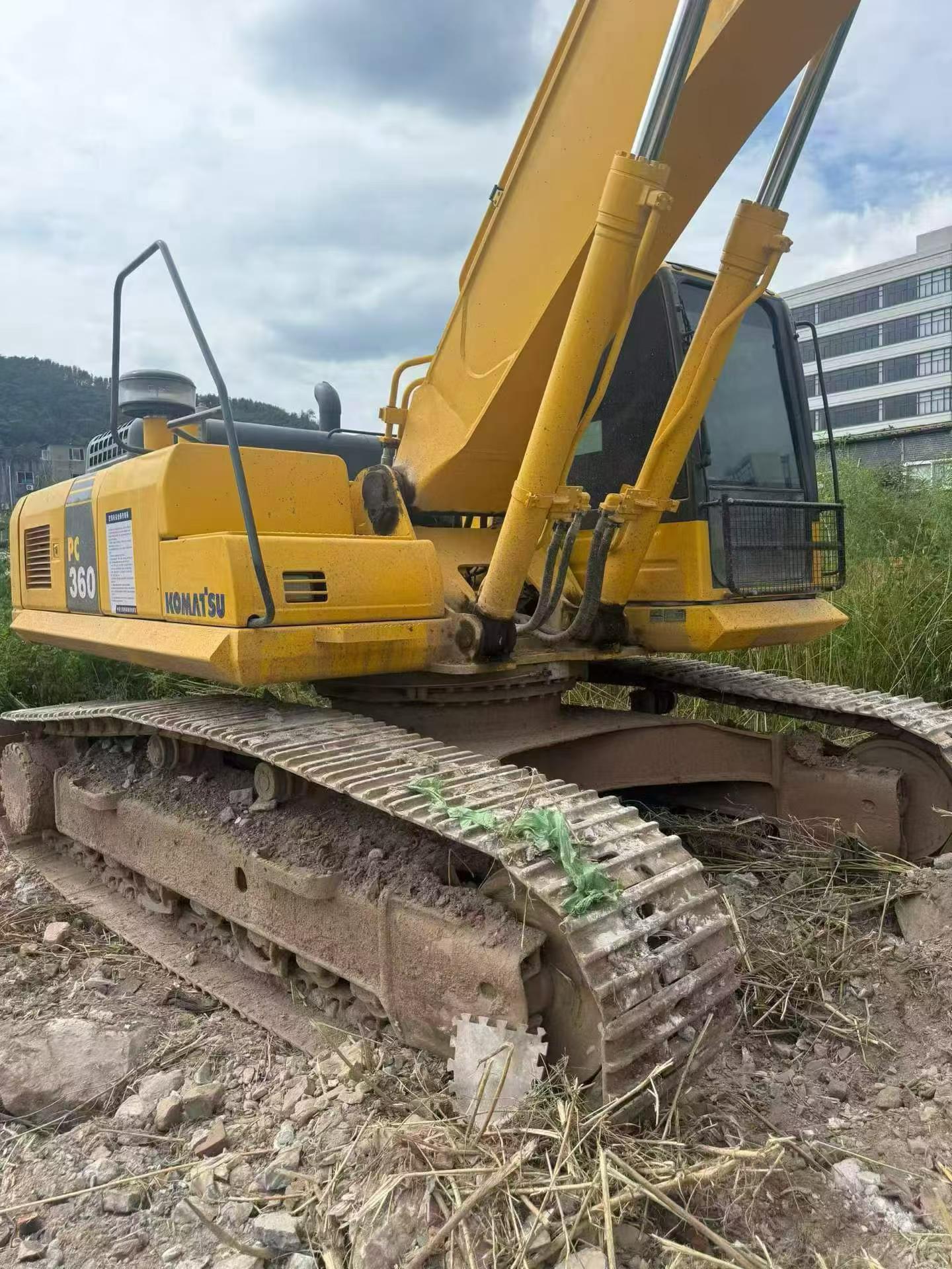 Buy Komatsu PC360-7 Used Excavator / 3 Buy Komatsu PC360-7 Used Excavator / 3