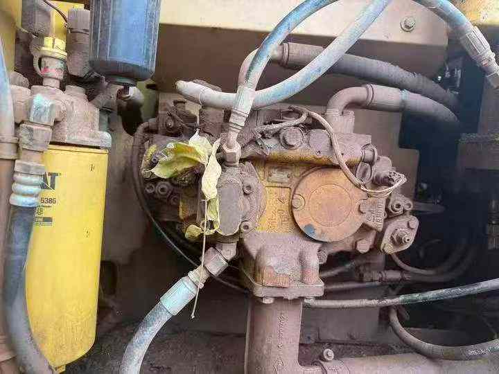 Buy Caterpillar 320D Used Excavator / 3 Buy Caterpillar 320D Used Excavator / 3
