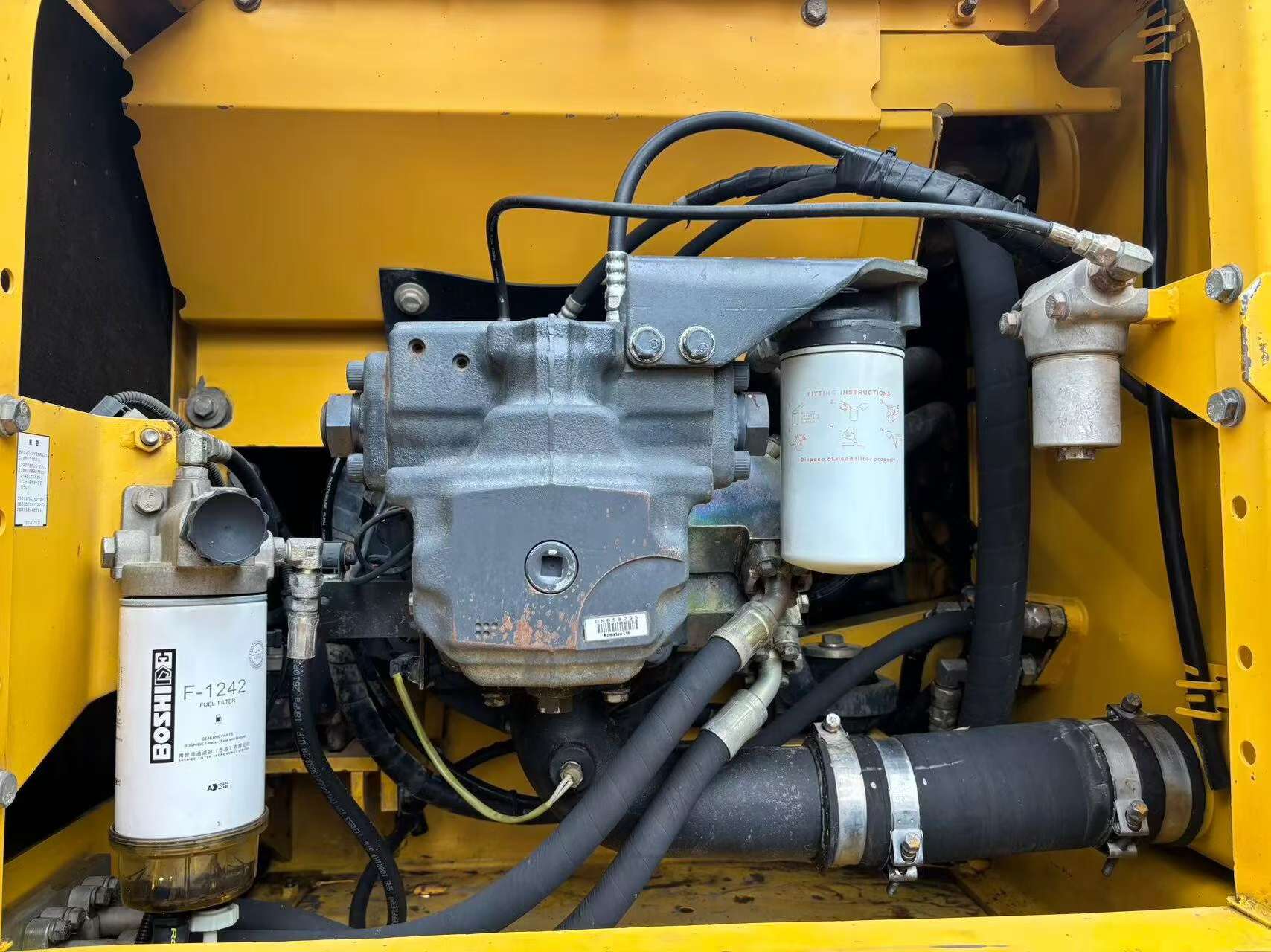Buy Komatsu PC200-8 Used Excavator / 7 Buy Komatsu PC200-8 Used Excavator / 7