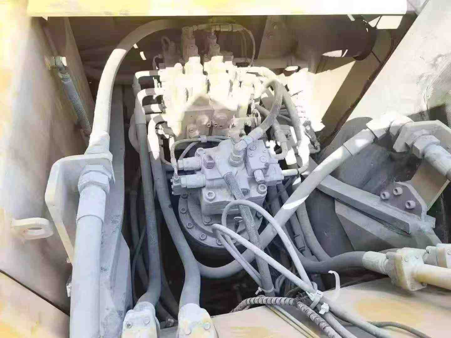 شراء حفارة Sany SY235C مستعملة / 5