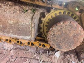 Buy Kobelco SK200-2 Used Excavator / 8 Buy Kobelco SK200-2 Used Excavator / 8