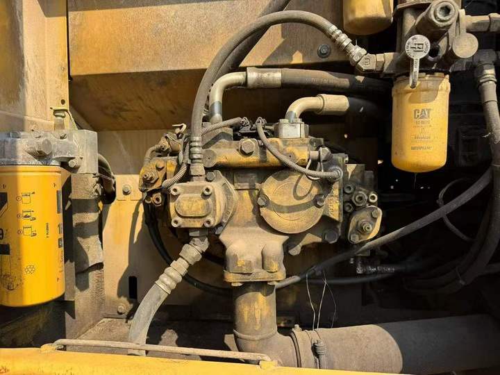 Buy Caterpillar 320D Used Excavator / 9 Buy Caterpillar 320D Used Excavator / 9