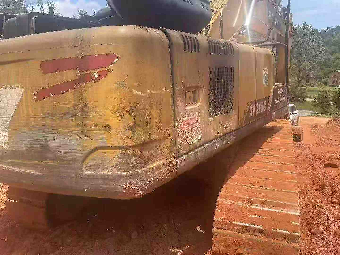 Buy Sany SY215C Used Excavator / 3 Buy Sany SY215C Used Excavator / 3