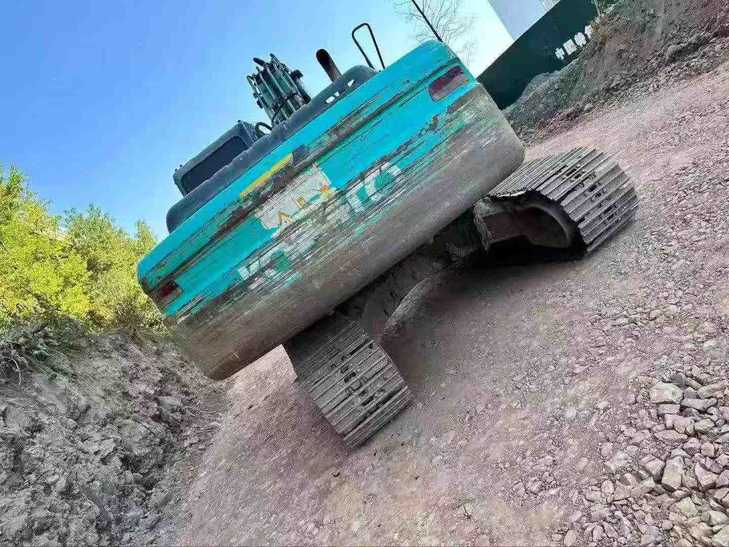 Buy Kobelco SK210 Used Excavator / 1