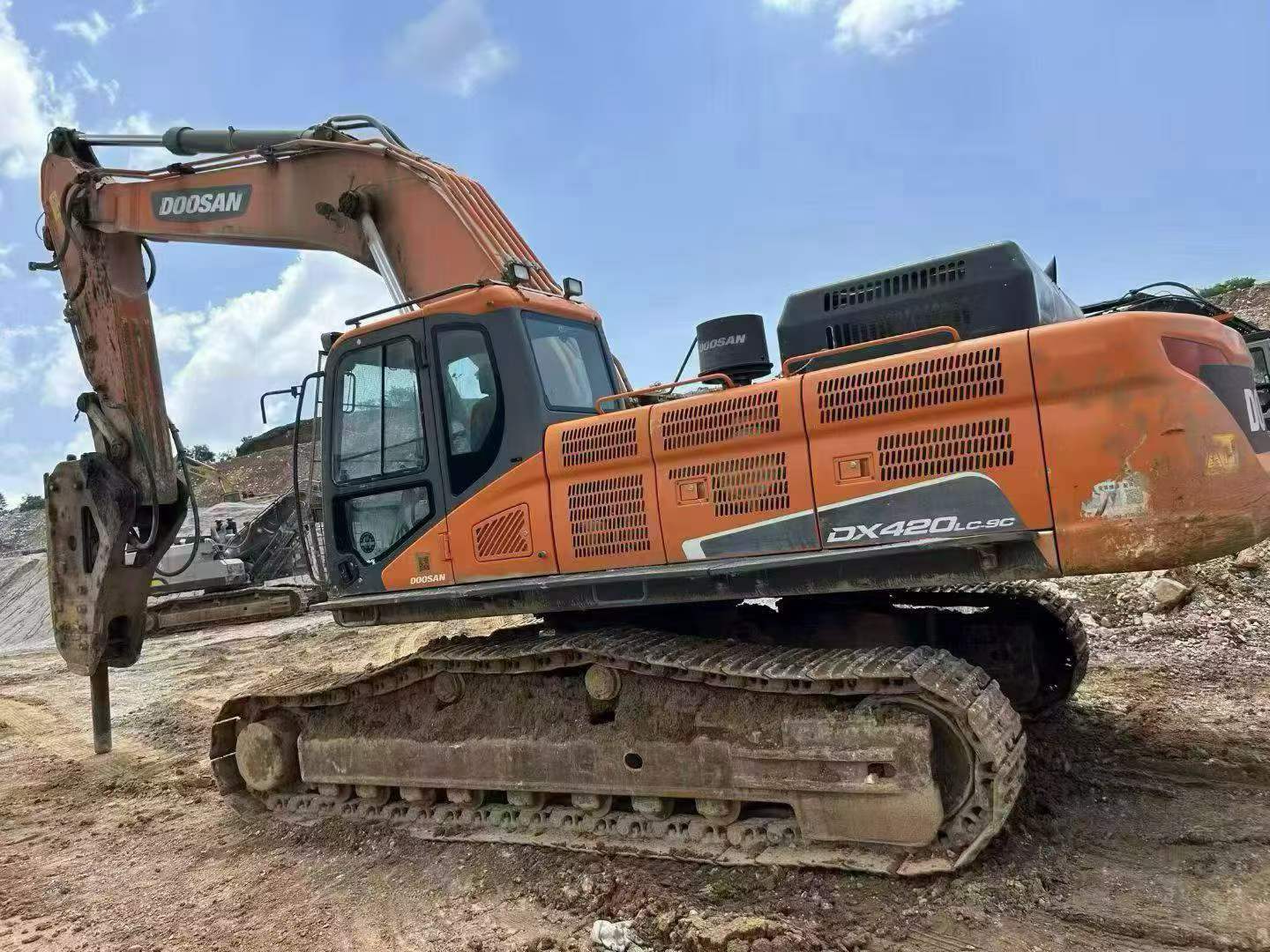 Buy Doosan DH420LC-7 Used Excavator / 1