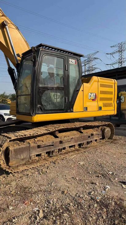 Buy Caterpillar 320A Used Excavator / 1