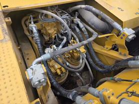 Buy Caterpillar CAT352 Used Excavator / 5 Buy Caterpillar CAT352 Used Excavator / 5