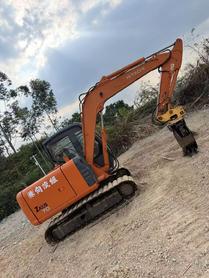 Buy Hitachi EX60-6 Used Excavator / 3 Buy Hitachi EX60-6 Used Excavator / 3