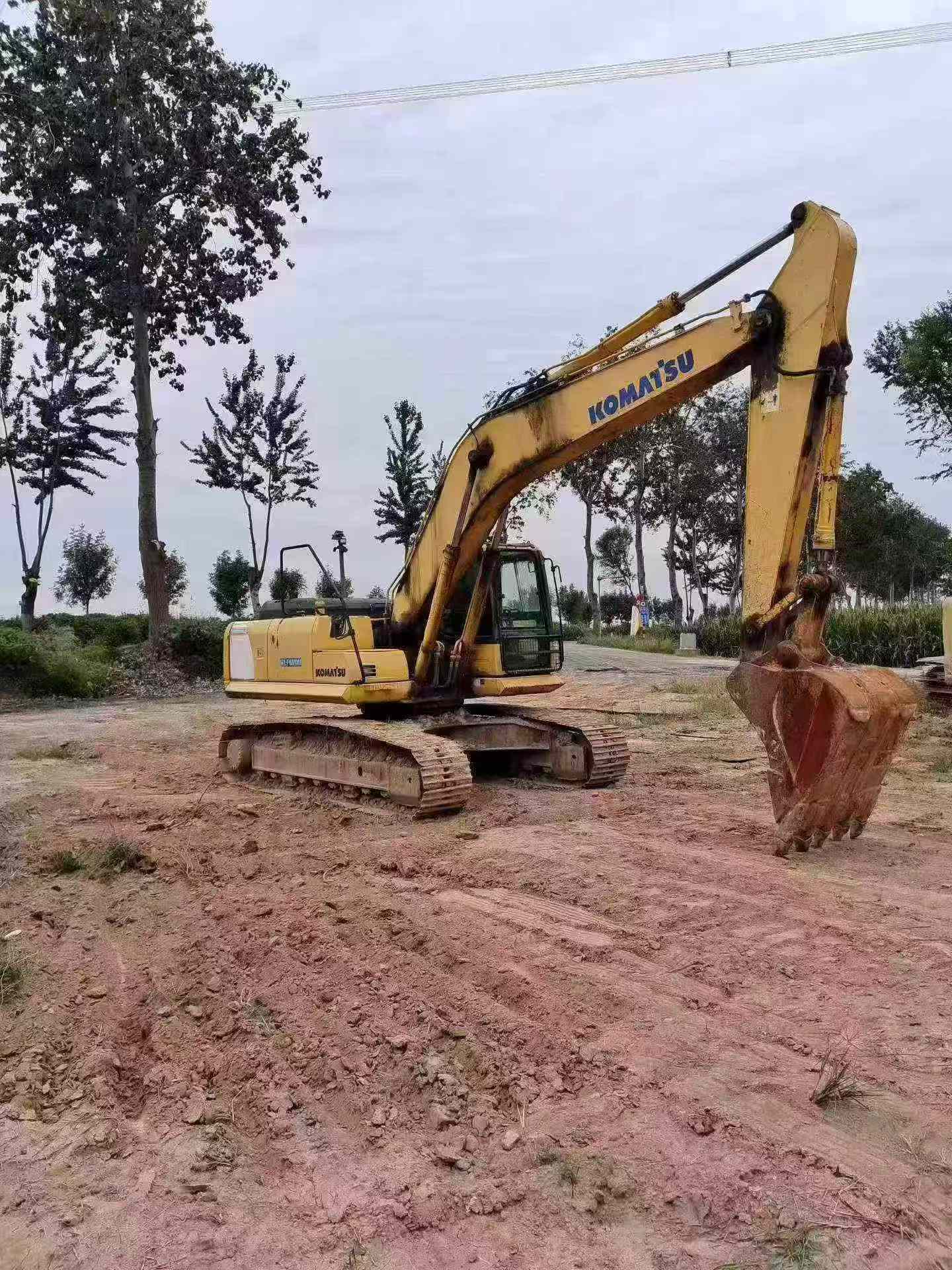 Buy Komatsu PC210LC-8 Used Excavator / 2