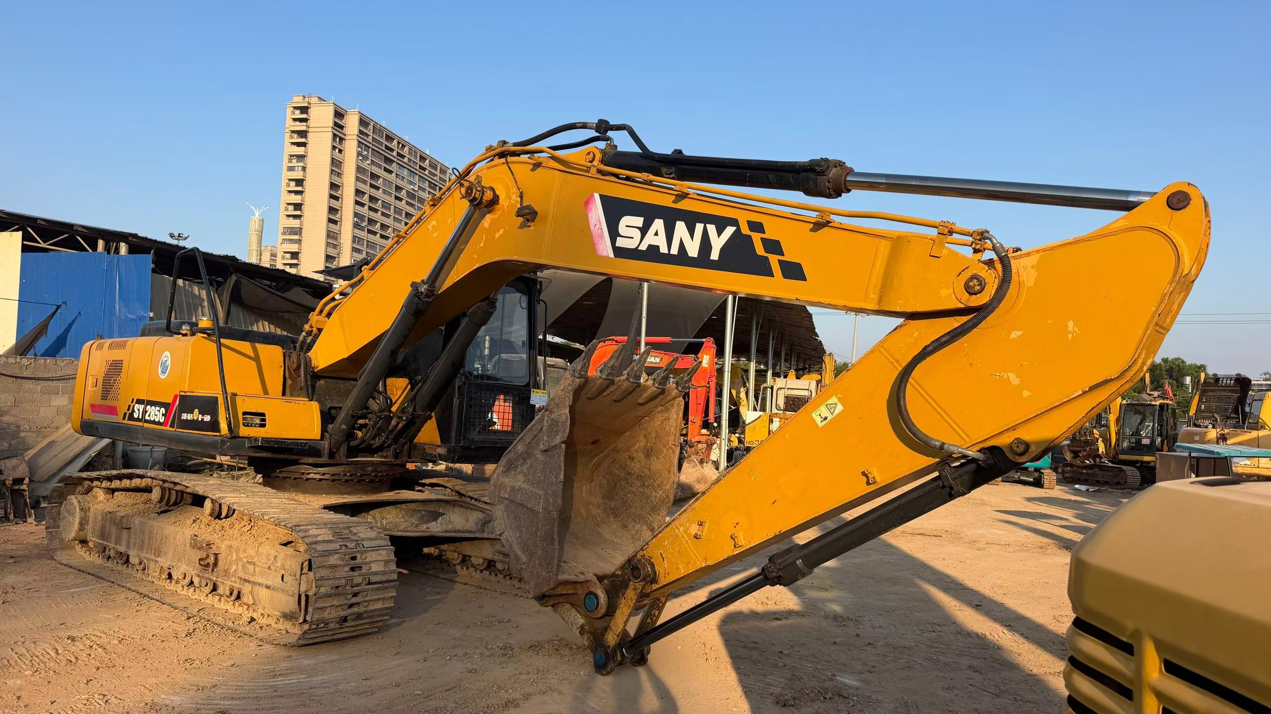 Buy Sany SY215C Used Excavator / 9 Buy Sany SY215C Used Excavator / 9