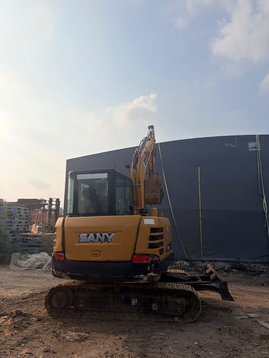 Buy Sany SY55 Used Excavator / 1