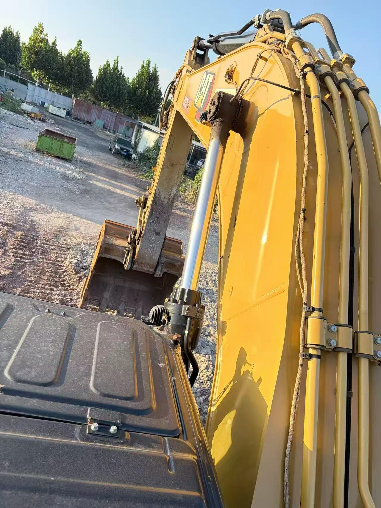 Buy Caterpillar 336E Used Excavator / 4
