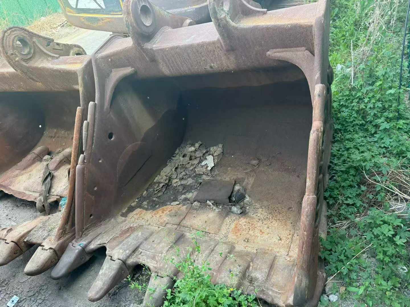 Buy Doosan DX380 Used Excavator / 3 Buy Doosan DX380 Used Excavator / 3