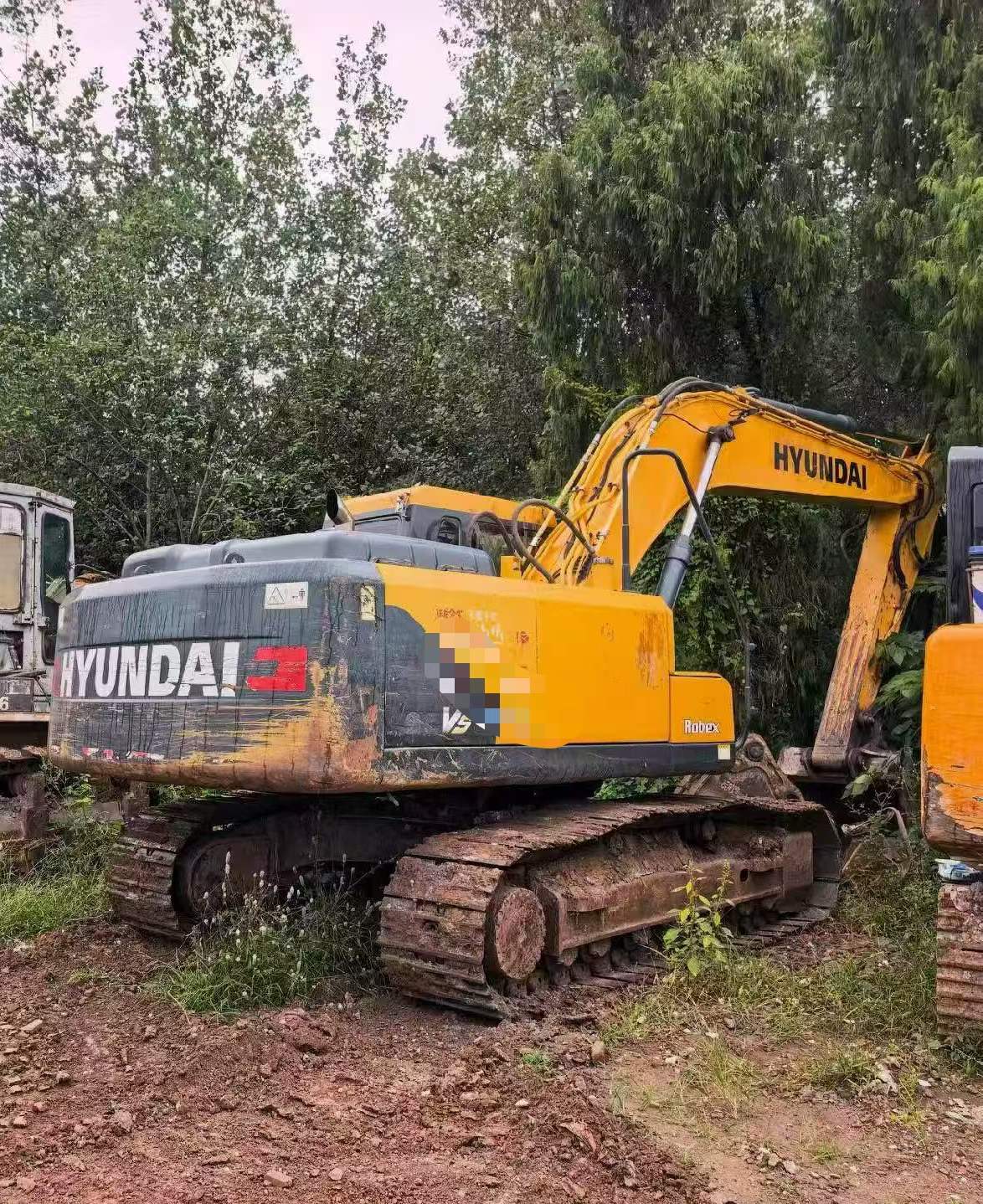 Buy Hyundai R215-7 Used Excavator / 1