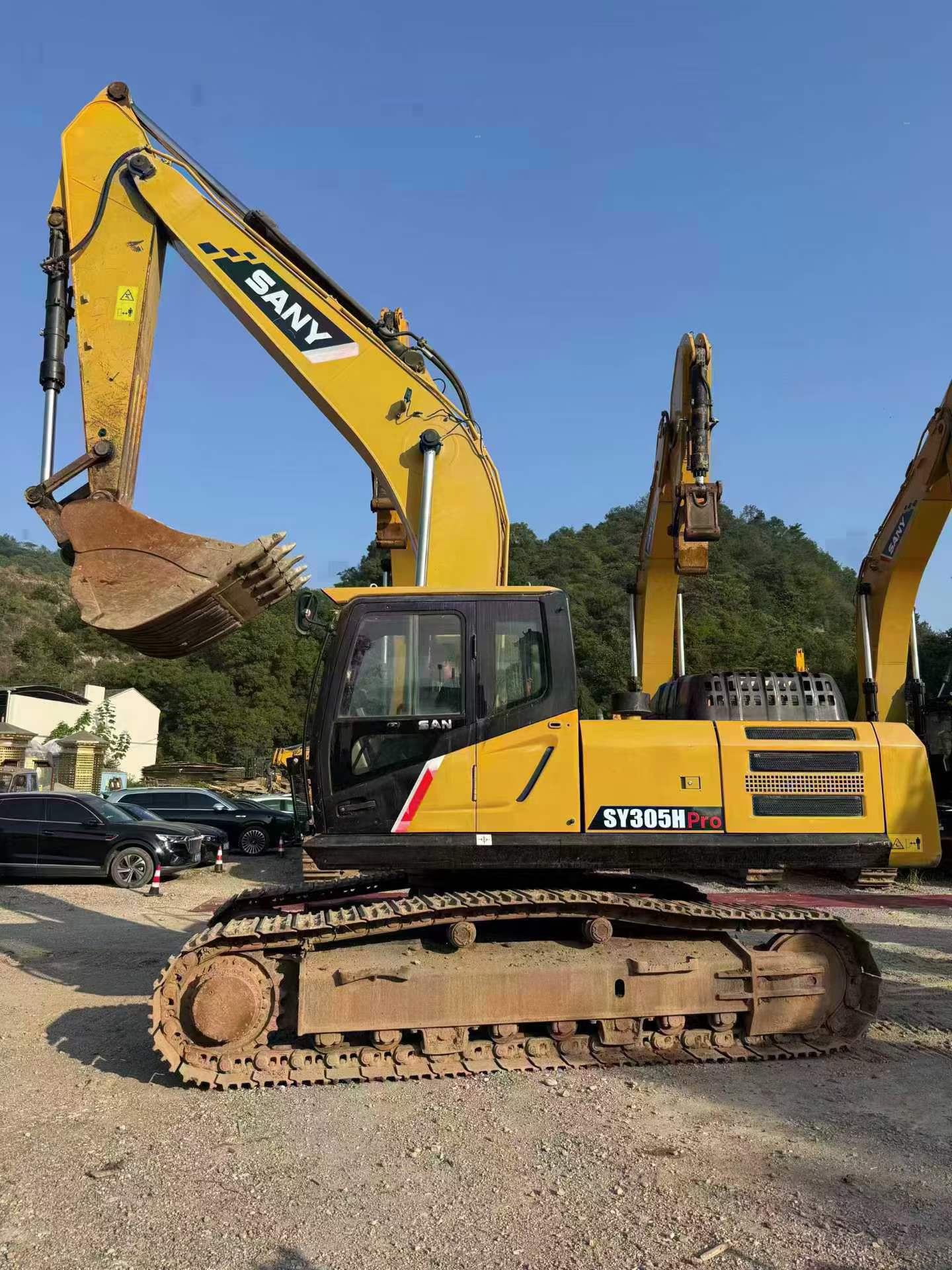 Buy Sany SY305C Used Excavator / 2 Buy Sany SY305C Used Excavator / 2